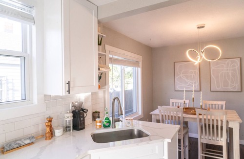 Barnum Cottage | Beautiful Home + Garage! Perfectly located!