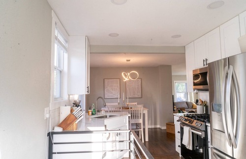 Barnum Cottage | Beautiful Home + Garage! Perfectly located!