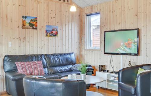 Aalbaek House | Beautiful Home In Ålbæk With Kitchen