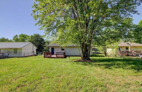 Clarksville House | Beautiful home in a nice place