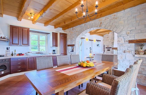 Buzet House | Beautiful home in Buzet