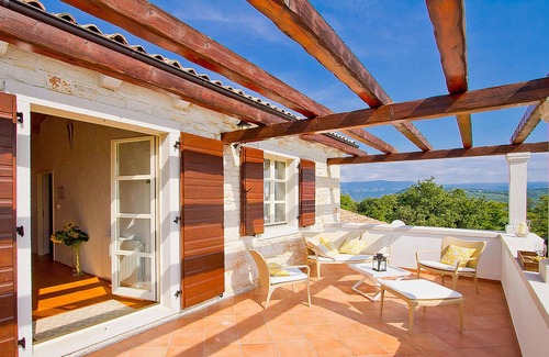 Buzet House | Beautiful home in Buzet
