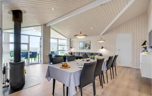 Odde House | Beautiful Home In Hadsund With Sauna