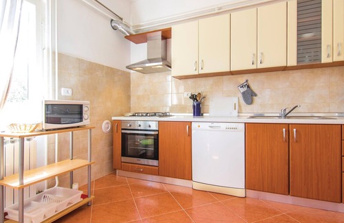 Krsan House | Beautiful home in Krsan with WiFi