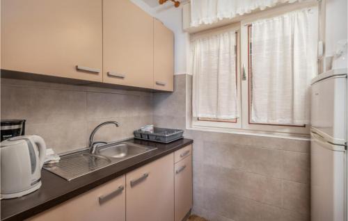 Baric Draga House | Beautiful Home In Lukovo Sugarje