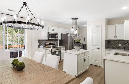 Antioch House | Beautiful Home in Metro Nashville