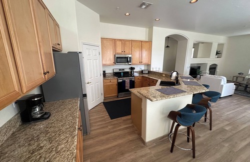 Legend Trail House | Beautiful home in North Scottsdale on Golf Course!