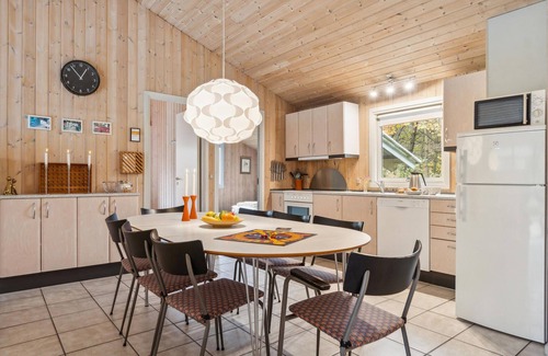 Jegum House | Beautiful home in Oksbøl with sauna