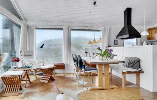 Pandrup House | Beautiful Home In Pandrup With Wifi