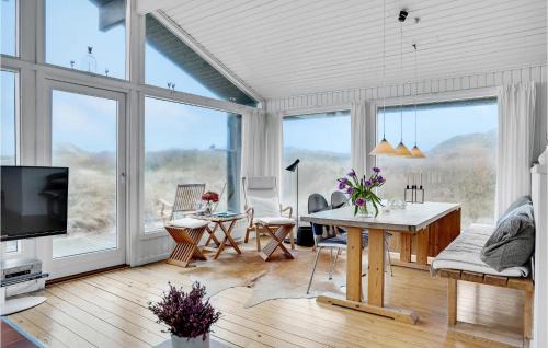 Pandrup House | Beautiful Home In Pandrup With Wifi