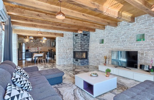 Pazin House | Beautiful home in Pazin