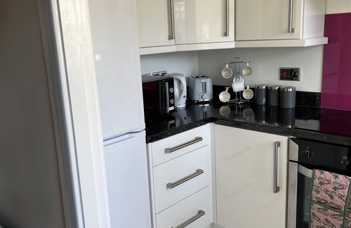 Wigan House | Beautiful home in peaceful neighbourhood with great amenities around