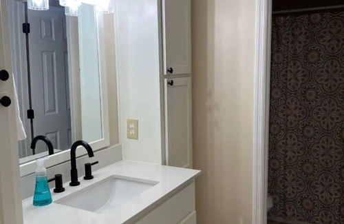 Thomasville House | Beautiful home in quiet neighborhood, minutes from downtown Thomasville