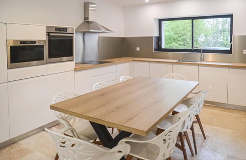 Roujan House | Beautiful home in Roujan with WiFi