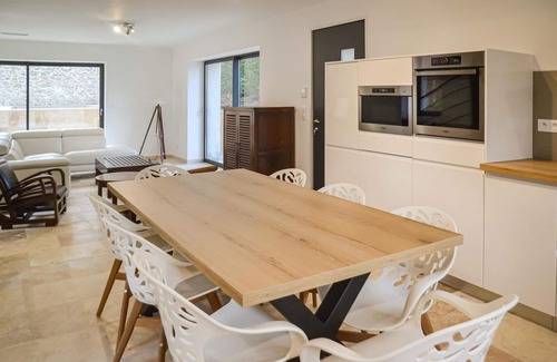 Roujan House | Beautiful home in Roujan with WiFi
