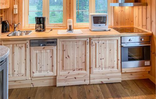 Sjusjoen House | Beautiful Home In Sjusjoen