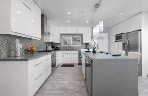 Loma Portal House | Beautiful Home in Sunny San Diego