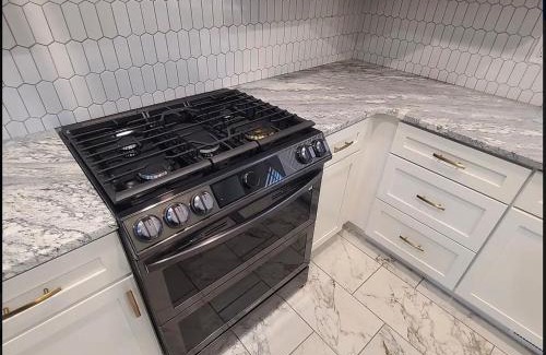 Cleveland House | Beautiful Home Near Downtown & Cultural Gardens!