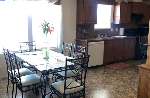 Topock House | Beautiful home near Topock Marina and the Historic route 66