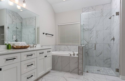Boerne House | Beautiful Home on IH 10 and Fair Oak Parkway