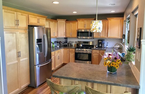 Kewaunee House | Beautiful home on Lake Michigan