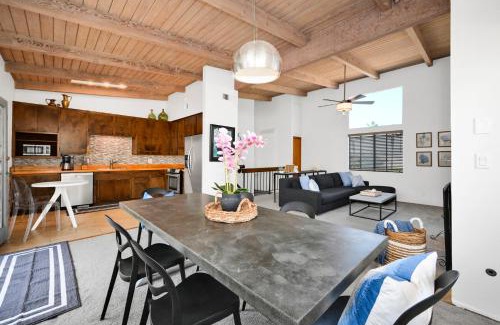 Santa Ana Heights House | Beautiful home on Seashore Dr