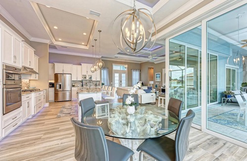 Punta Gorda House | Beautiful home on the canal. You can watch the manatees!