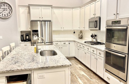 North Salt Lake House | Beautiful Home Near SLC Airport