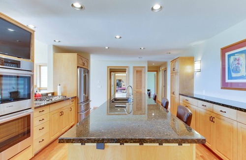 Hailey House | Beautiful Home with Private Hot Tub & Sauna in the Ketchum/Sun Valley Area