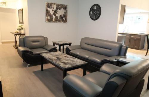 Flower Mound House | Beautiful home with backyard