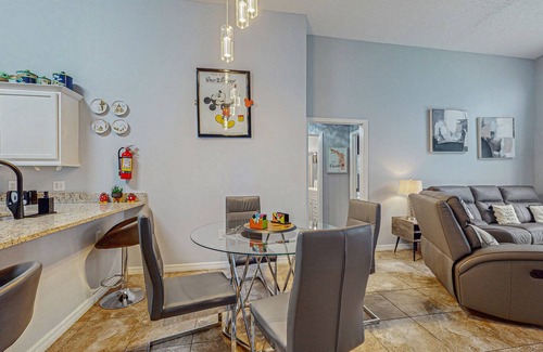 Haines City House | Beautiful home with private pool and space for the whole family