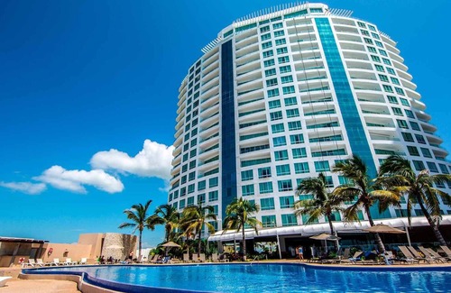 Marina Mazatlan Apartment | Beautiful hotel suite Mazatlan christmas week