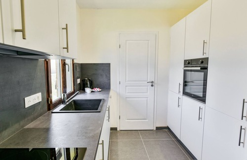 Lacapelle-Marival House | Beautiful house on holiday park with pool
