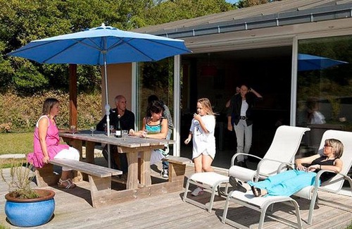 Guisseny Cottage | BEAUTIFUL HOUSE 100 METRES FROM THE BEACH WITH HEATED INDOOR POOL