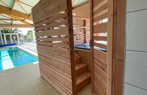 Guisseny Cottage | BEAUTIFUL HOUSE 100 METRES FROM THE BEACH WITH HEATED POOL