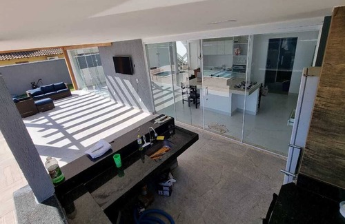 Marina House | Beautiful House 75 Pool 5 Suites