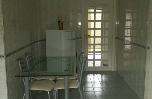 Jardim Centenario House | BEAUTIFUL HOUSE A 30 MTS BEACH, COVE! FOR 30 PEOPLE .Value 1. 800 A DAILY.