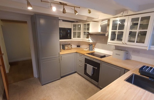 Bridgnorth House | Beautiful House and Elevated Garden In Bridgnorth