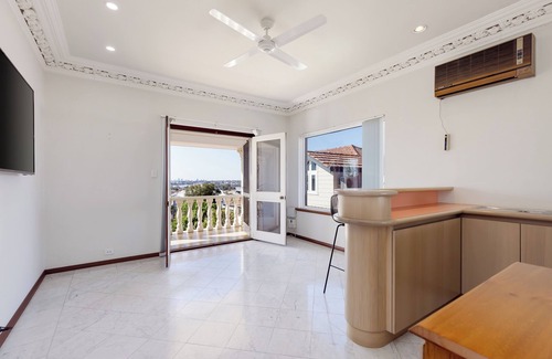 Mount Pleasant House | Beautiful House with a view!