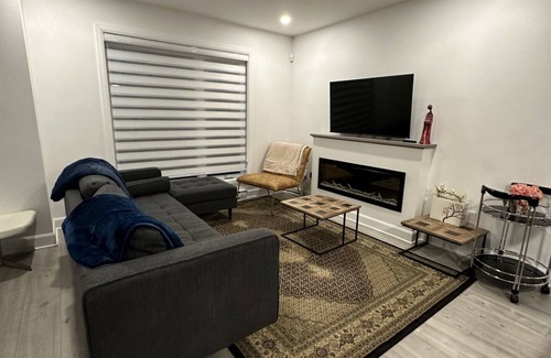 Mont-Tremblant Cottage | Beautiful House in mont tremblant,ski hills,nnYou will feel like you’re at home.