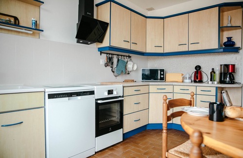 Plouguerneau Ski Chalet | Beautiful house for 8 on Kervenni beach