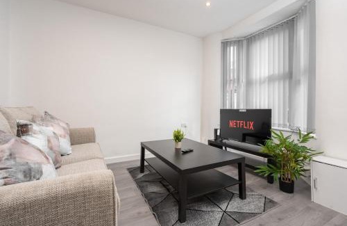 Liverpool House | Beautiful House - Free Parking - 5 mins to centre