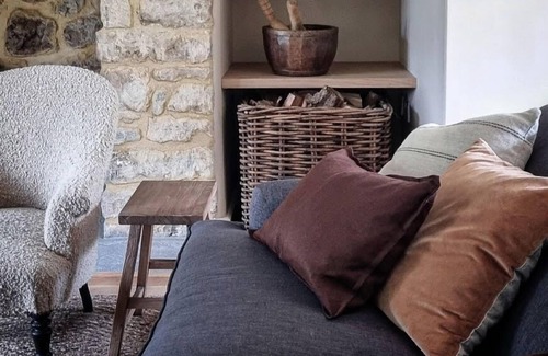 South Cadbury House | Beautiful House & Garden in Heart of Somerset