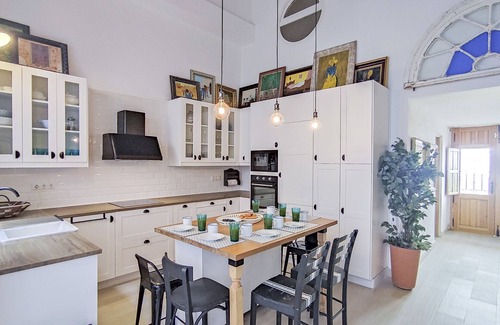El Palo Ski Chalet | Beautiful House in Malaga by Sharing Co.
