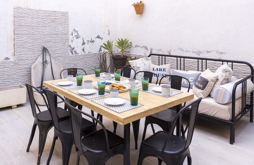 El Palo Ski Chalet | Beautiful House in Malaga by Sharing Co.