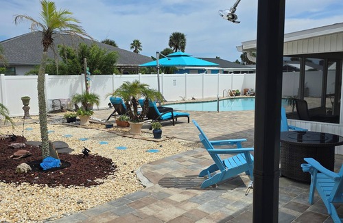 Ormond Beach House | Beautiful house/pool/two blocks from the beach/close to Flagler beach/Daytona.