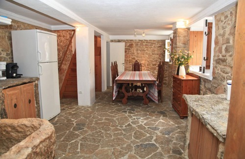 Colares House | Beautiful house to rent with swimming pool