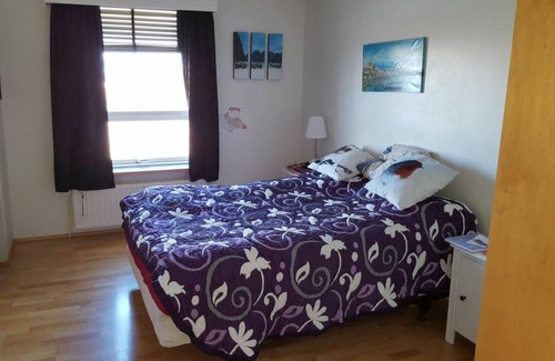 Hafnarfjordur House | Beautiful House With Amazing Views