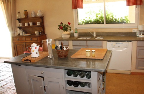 Estezargues Villa | Beautiful house with pool, breathtaking view, between Avignon/Nîmes for 6 p.