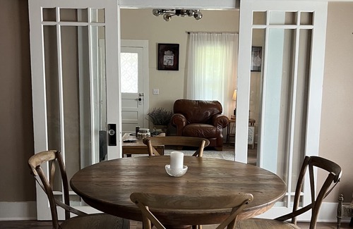 Gordonville House | Beautiful Hundred year old home in downtown Gordonville.